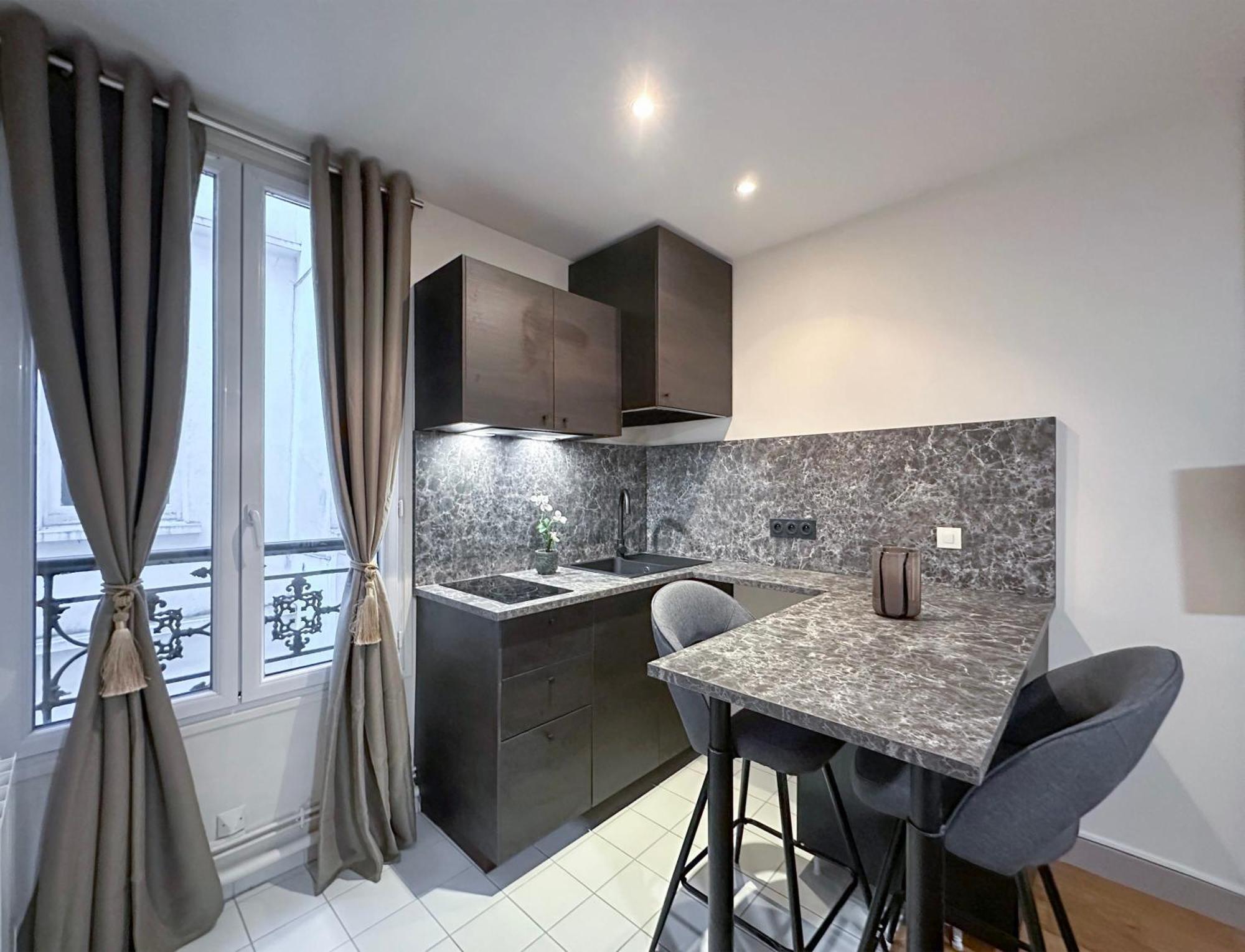 Peaceful Studio In Paris Exterior photo